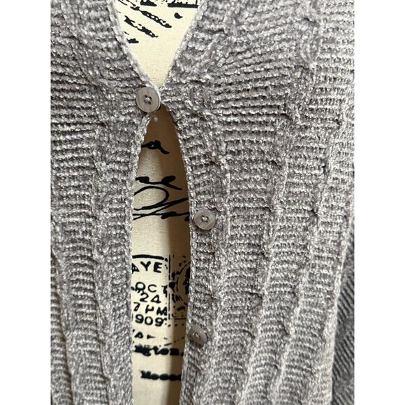 LuLaRoe Grey Knit Fringed Long Ponho/ Scarf/ Shrug NWT Soft Fuzzy OS Classy Chic - Picture 2 of 6